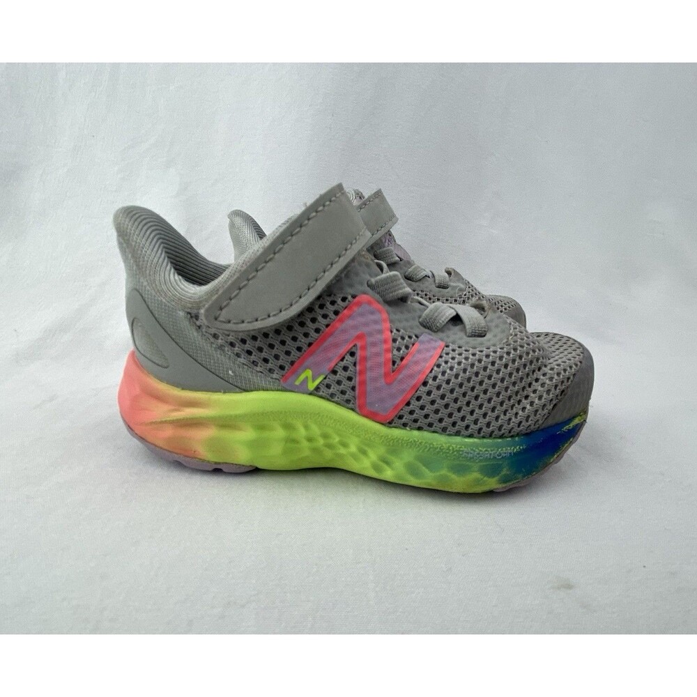 New Balance Sneakers Fresh Foam Arishi v4 Grey Toddler Girls Sz‎ 4 Adjustable
